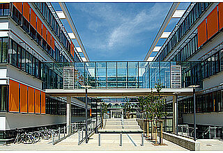 Lehrgebäude am Universitätsklinikum Halle (Saale)
