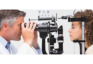 Augenärztliche Untersuchungen sind das Bindeglied zwischen Patientenversorgung und Glaukomforschung.
