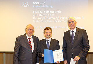 Auszeichnung mit Elfriede-Aulhorn-Preis an Magdeburger Sehforscher