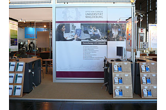 Detailbild zu :  Gemeinschaftsstand Forschung für die Zukunft auf der CeBIT in Hannover (05.03. bis 09.03.2013)