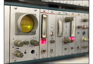 Biomonitor BMT 501 vom Messgerätewerk Zwönitz / Historische Medizintechnische Sammlung der OVGU
