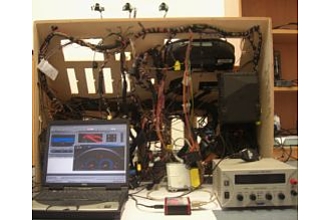 Testaufbau eines Fahrzeug-Bussystems